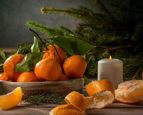 Главный атрибут Нового года: Мандарины