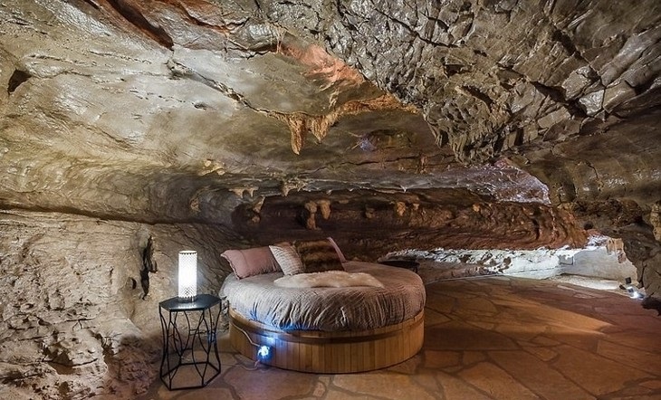 Отели, построенные в пещерах